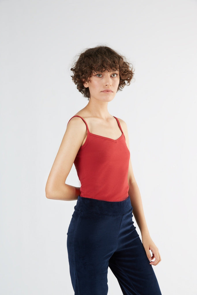 1216-024 | Women Top with spaghetti straps stretch - Red