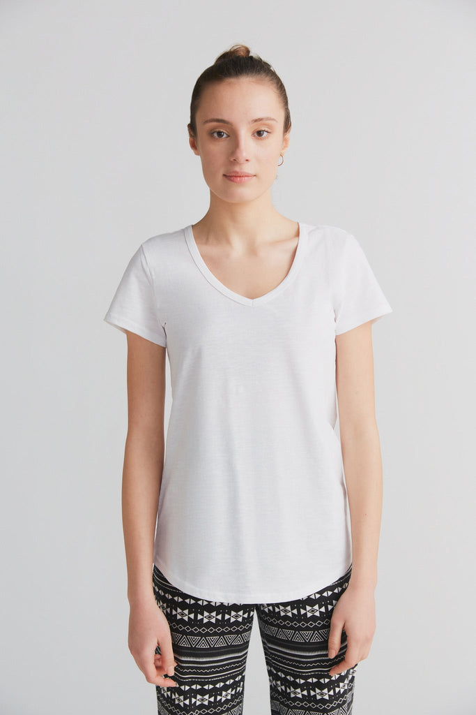 1223-022 | Flammé V Neck Shirt, Off-White