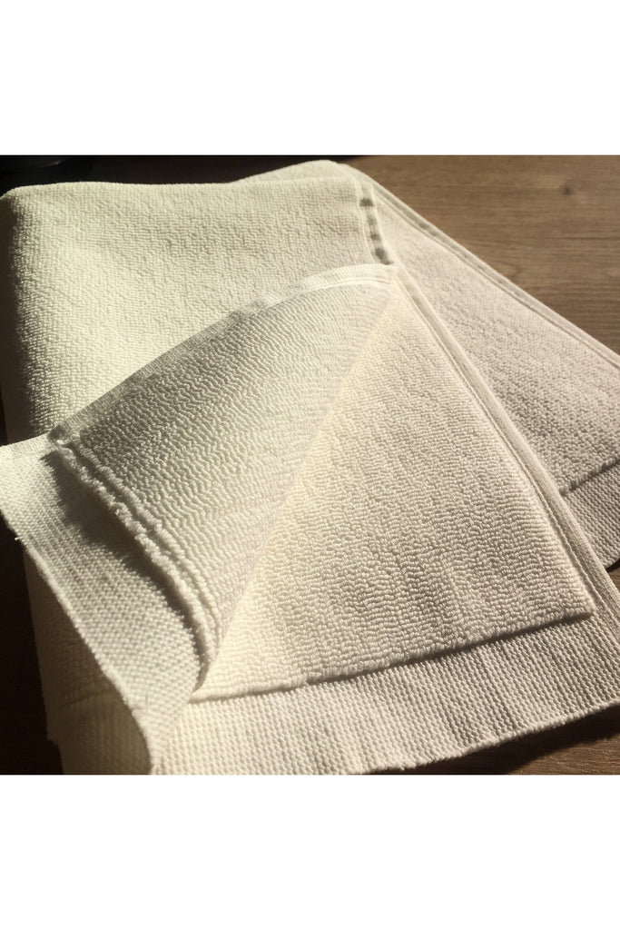 ZFM60-28 | 36x60 cm bath mat terry cloth 1100 gsm - white